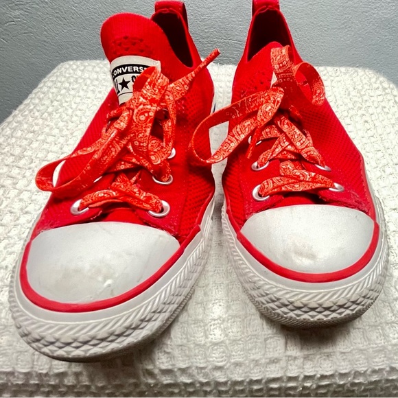 Size 7 37.5 CONVERSE Red Shoreline Low Top Sneakers Stretch Elastic RRP $120 - Picture 4 of 8